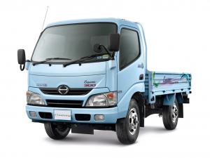 Hino 300-600R Expert 2011 года